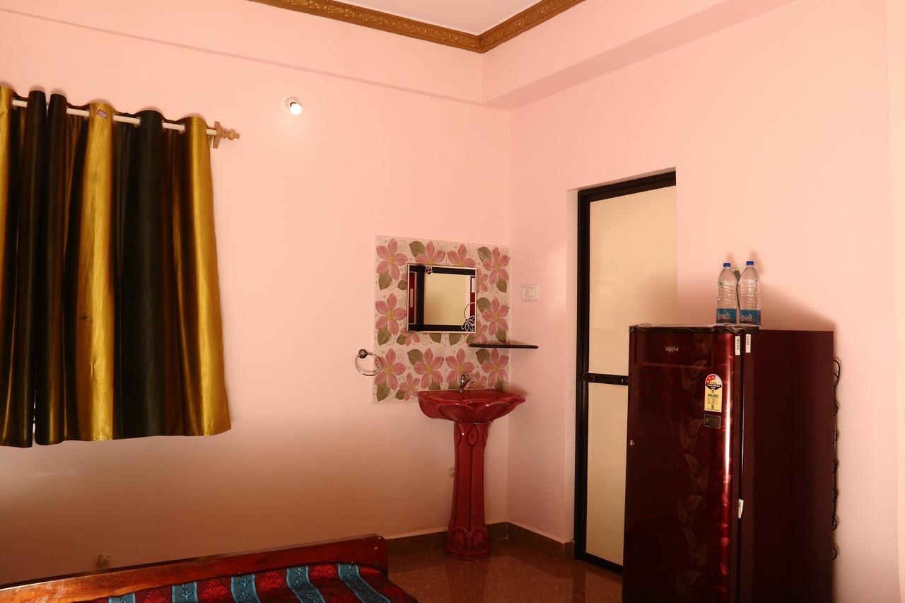 Sai Guru Guest House Anjuna Extérieur photo